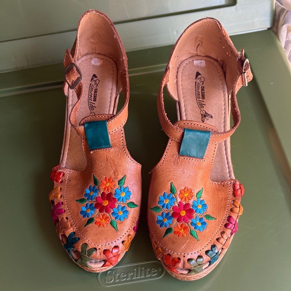 Handmade Leather Multicolor Floral Wedge Sandals - Picture 2 of 5